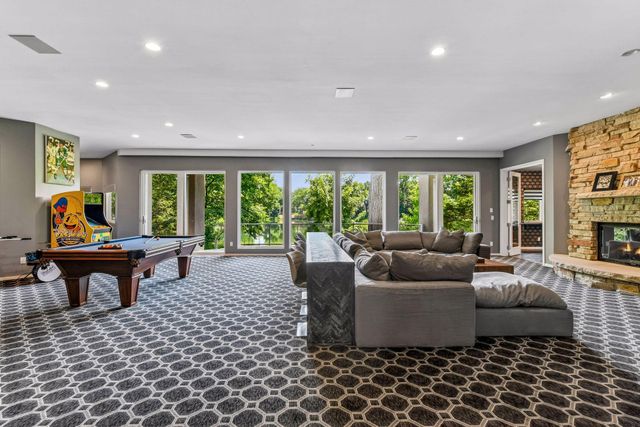 6504 Stauder Circle, Edina, MN 55436