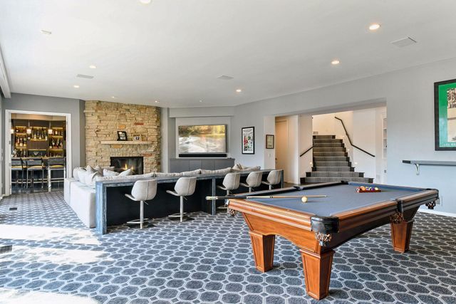 6504 Stauder Circle, Edina, MN 55436