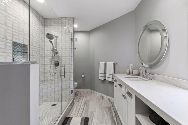 6504 Stauder Circle, Edina, MN 55436