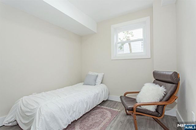 2389 3rd Street, Fort Lee, NJ 07024