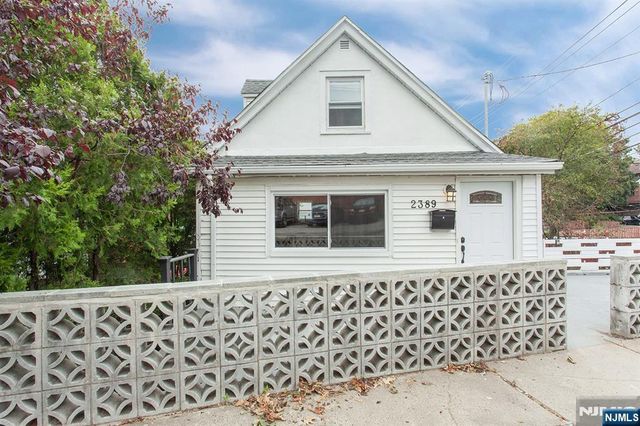 2389 3rd Street, Fort Lee, NJ 07024