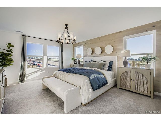 1678 Drumming Dr, Windsor, CO 80550