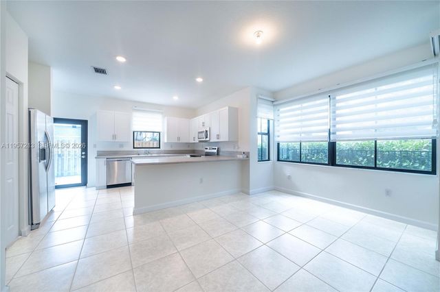 1928 SW 5th Blvd 1928, Fort Lauderdale, FL 33312