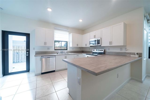 1928 SW 5th Blvd 1928, Fort Lauderdale, FL 33312