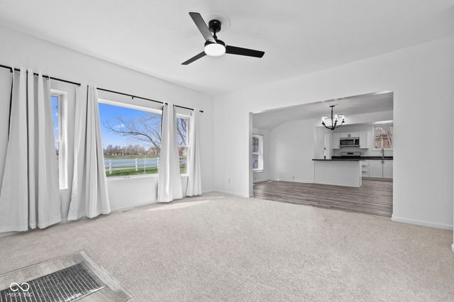 5452 E Hadley Road, Mooresville, IN 46158