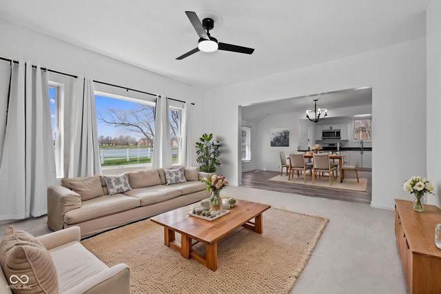 5452 E Hadley Road, Mooresville, IN 46158