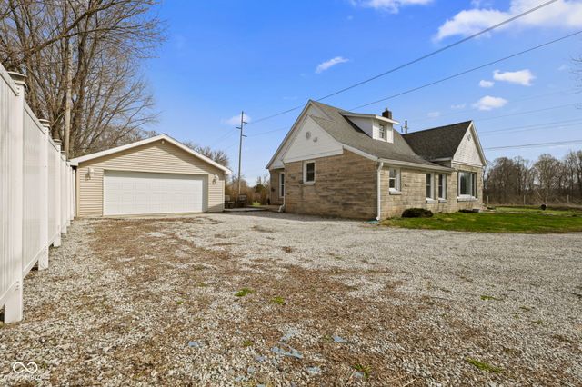 5452 E Hadley Road, Mooresville, IN 46158