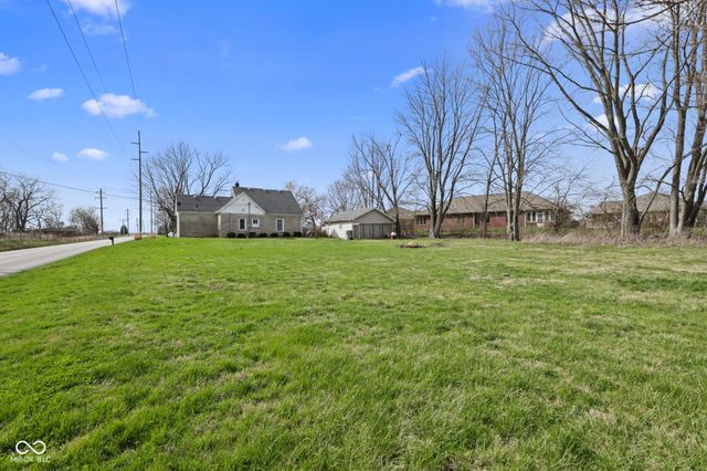 5452 E Hadley Road, Mooresville, IN 46158