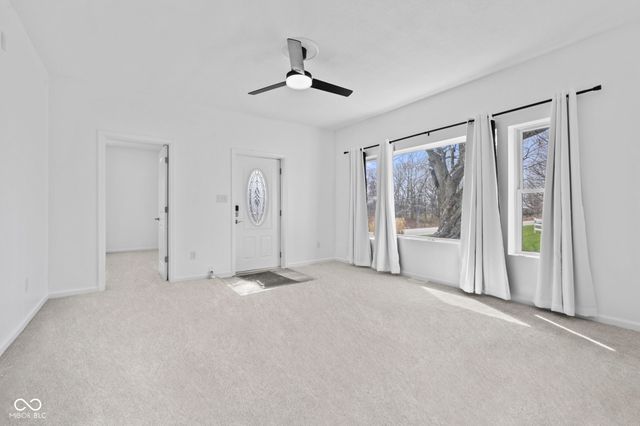 5452 E Hadley Road, Mooresville, IN 46158