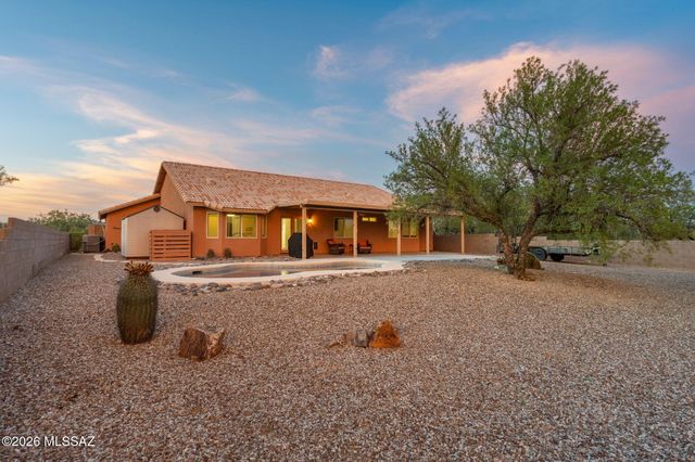 7023 W Cherry Tree Place, Tucson, AZ 85757