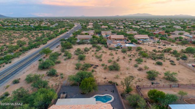 7023 W Cherry Tree Place, Tucson, AZ 85757
