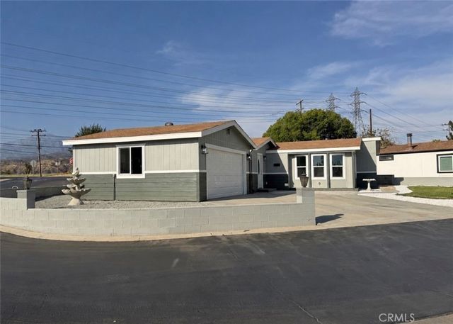 10961 Desert Lawn Drive 26, Calimesa, CA 92320