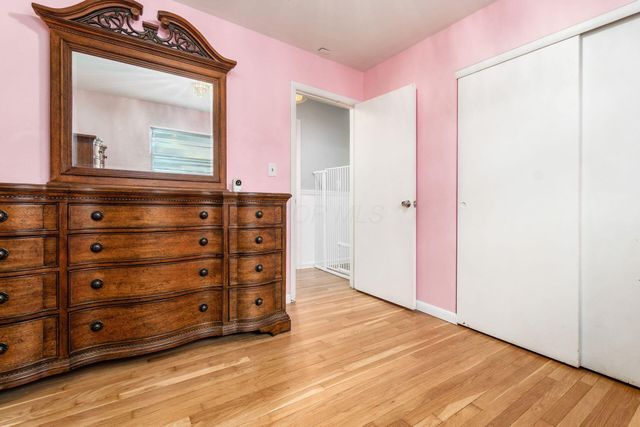 4827 Cemetery Road, Hilliard, OH 43026