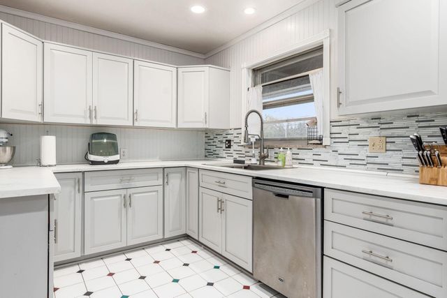 4827 Cemetery Road, Hilliard, OH 43026