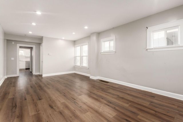 1555 E Rich Street, Columbus, OH 43205