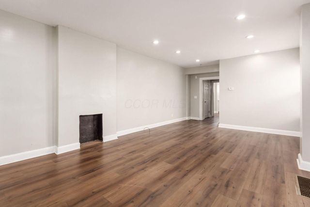 1555 E Rich Street, Columbus, OH 43205