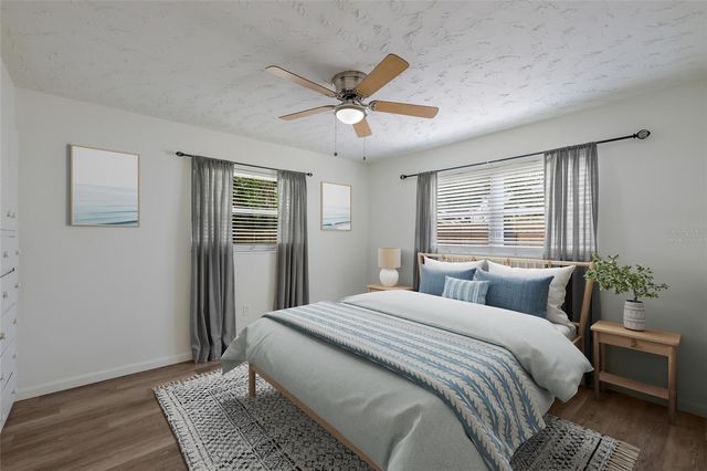 2654 GRAND CAYMAN STREET, Sarasota, FL 34231