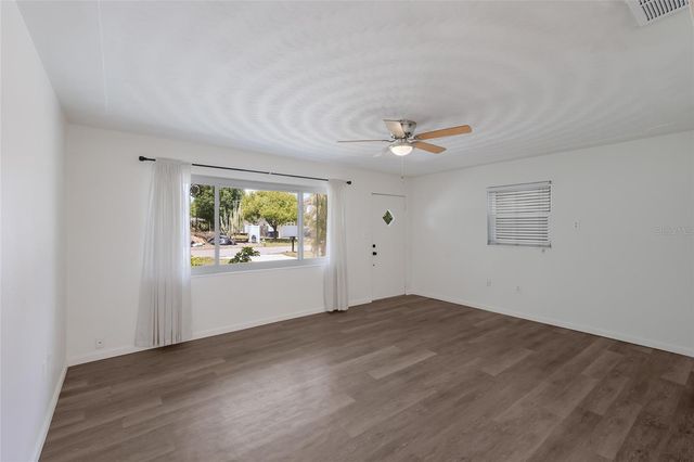 2654 GRAND CAYMAN STREET, Sarasota, FL 34231