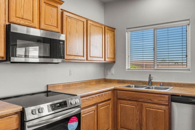 1513 San Pedro Road NE, Rio Rancho, NM 87144