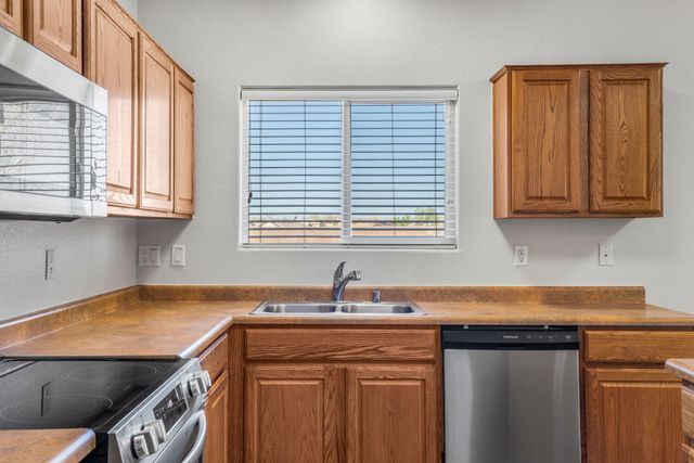 1513 San Pedro Road NE, Rio Rancho, NM 87144