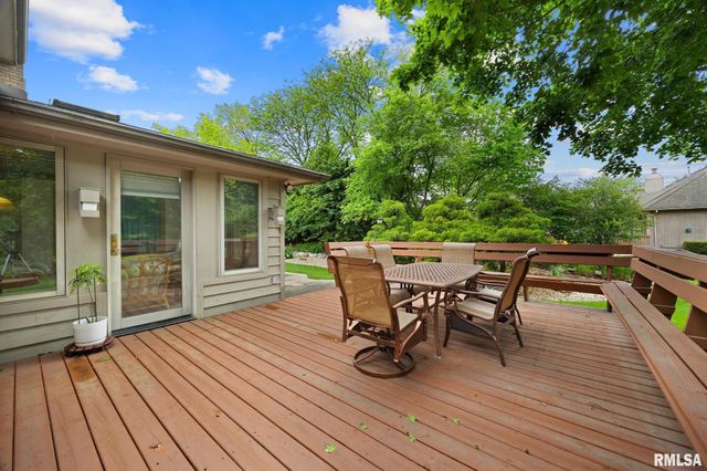 11201 N OAK TRAIL Drive, Peoria, IL 61615