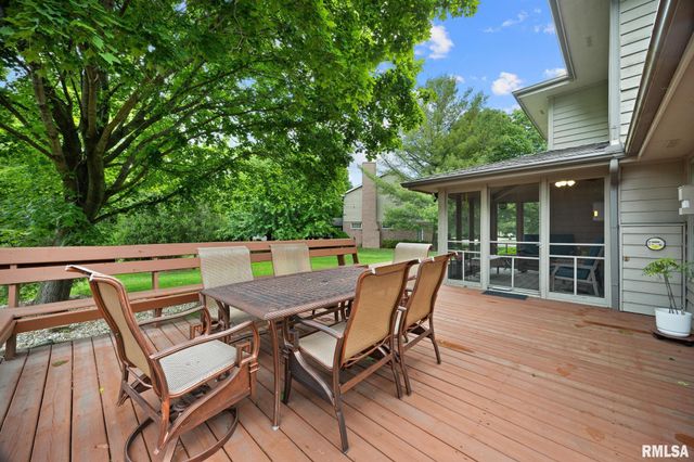 11201 N OAK TRAIL Drive, Peoria, IL 61615