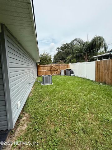 3930 COBALT Avenue E, Jacksonville, FL 32210