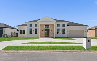 113 Canteros Drive, Rancho Viejo, TX 78575