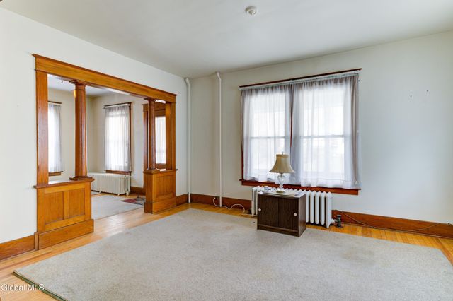 88 Maple Avenue, Voorheesville, NY 12186