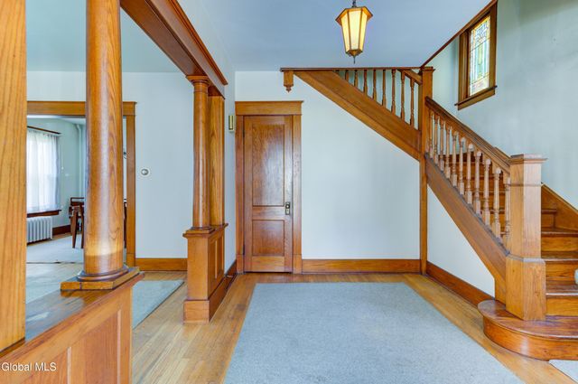 88 Maple Avenue, Voorheesville, NY 12186