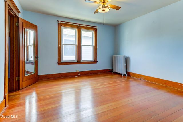 88 Maple Avenue, Voorheesville, NY 12186