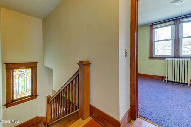 88 Maple Avenue, Voorheesville, NY 12186