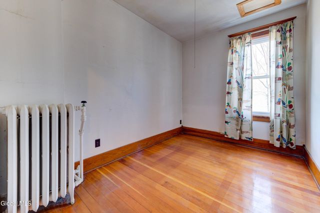 88 Maple Avenue, Voorheesville, NY 12186