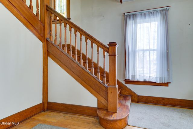 88 Maple Avenue, Voorheesville, NY 12186