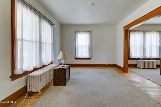 88 Maple Avenue, Voorheesville, NY 12186