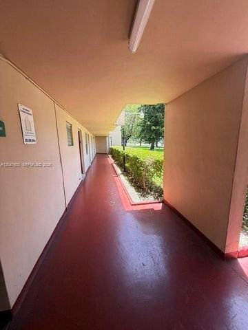 1501 NE 191st St C107, Miami, FL 33179