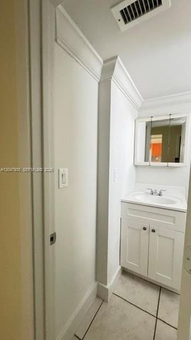 1501 NE 191st St C107, Miami, FL 33179