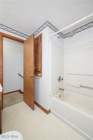 5123 Troyer Drive, Kent, OH 44240