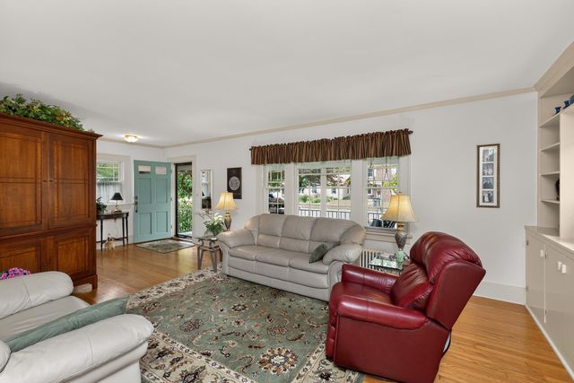 1005 S 8th Street, Goshen, IN 46526