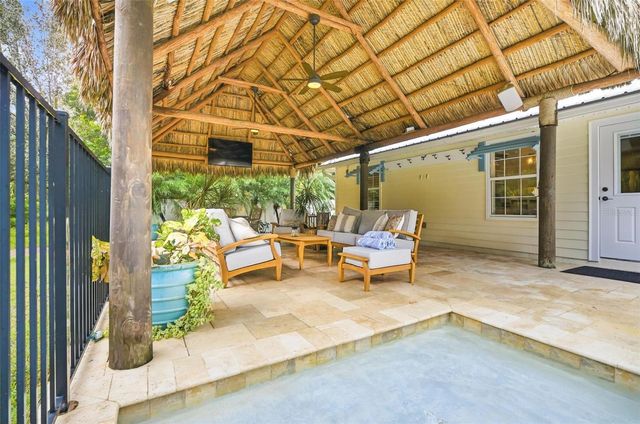 10 PAMELA PARKWAY, Palm Coast, FL 32137