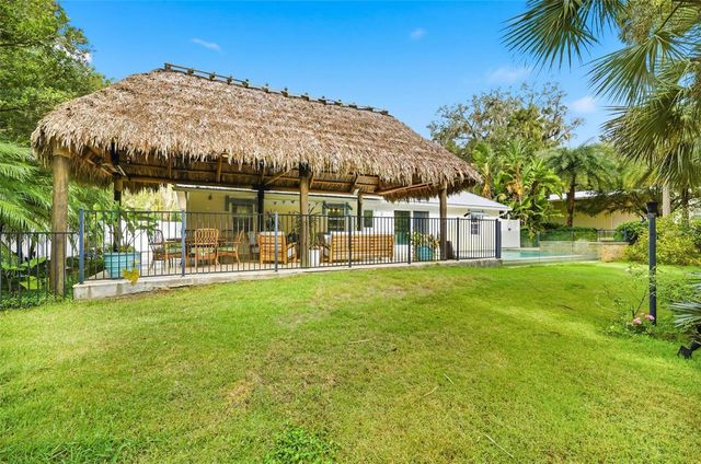 10 PAMELA PARKWAY, Palm Coast, FL 32137