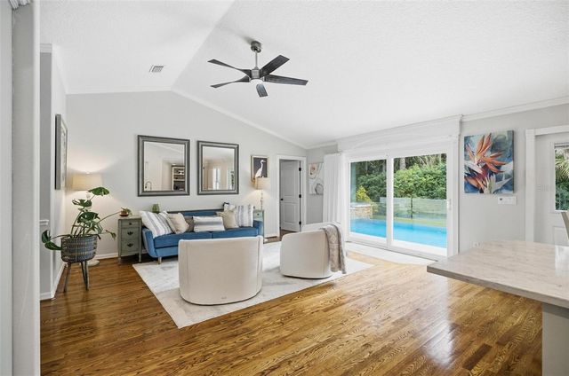 10 PAMELA PARKWAY, Palm Coast, FL 32137