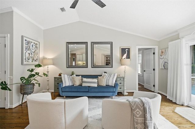 10 PAMELA PARKWAY, Palm Coast, FL 32137