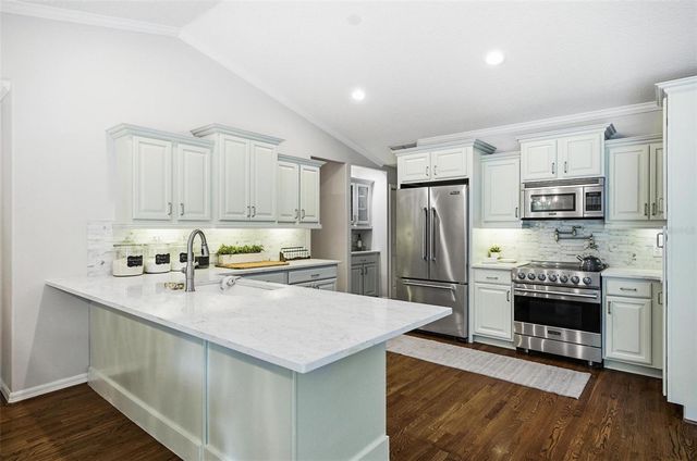 10 PAMELA PARKWAY, Palm Coast, FL 32137