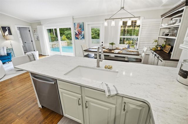 10 PAMELA PARKWAY, Palm Coast, FL 32137