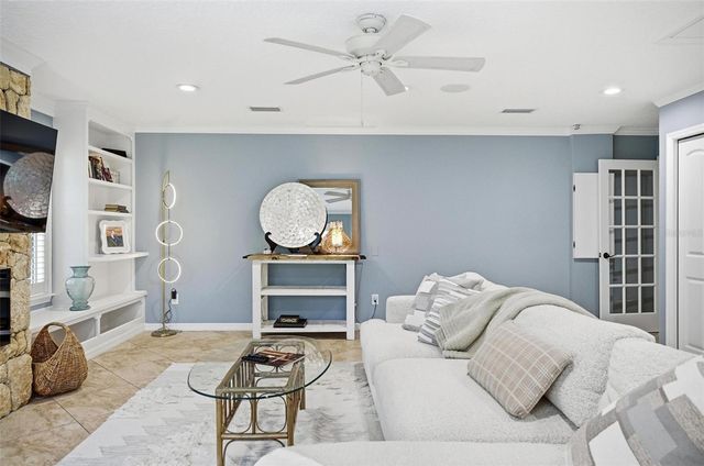 10 PAMELA PARKWAY, Palm Coast, FL 32137