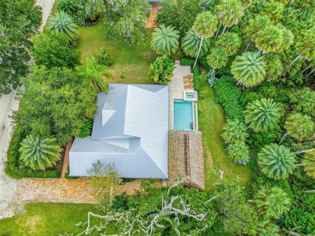 10 PAMELA PARKWAY, Palm Coast, FL 32137