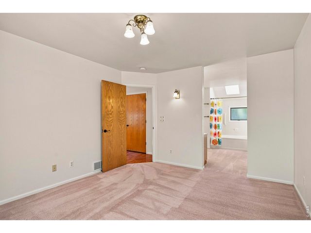 1050 Cunningham Dr E-3, Fort Collins, CO 80526