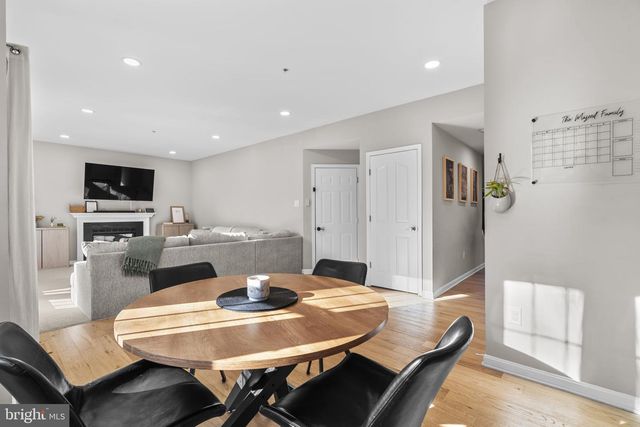 8217 QUILL POINT DR, Bowie, MD 20720