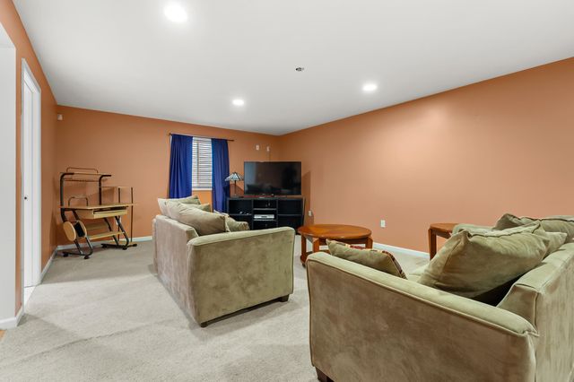 48655 Beulah Way, Mattawan, MI 49071